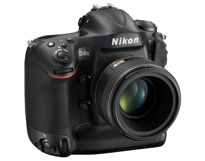 Nikon D4S