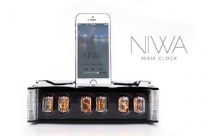 NIWA Nixie Clock And iPhone 5 Dock
