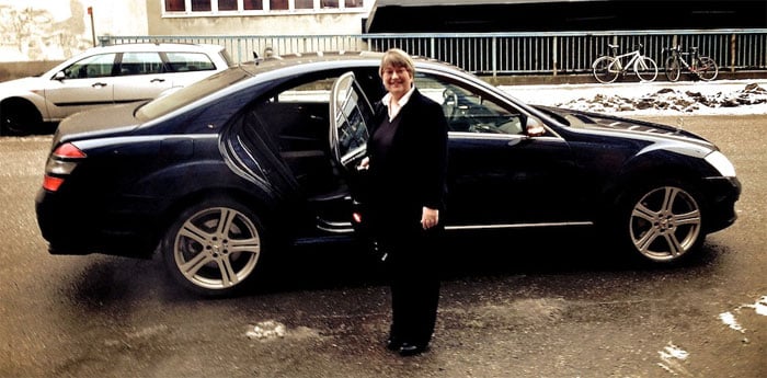 uber-700