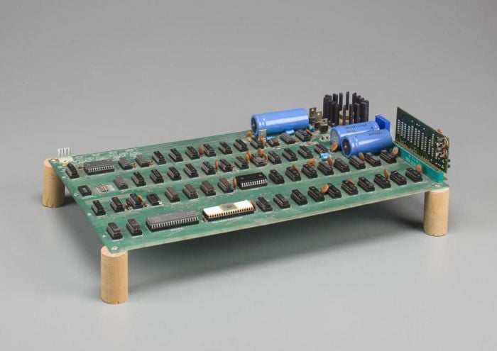 apple 1