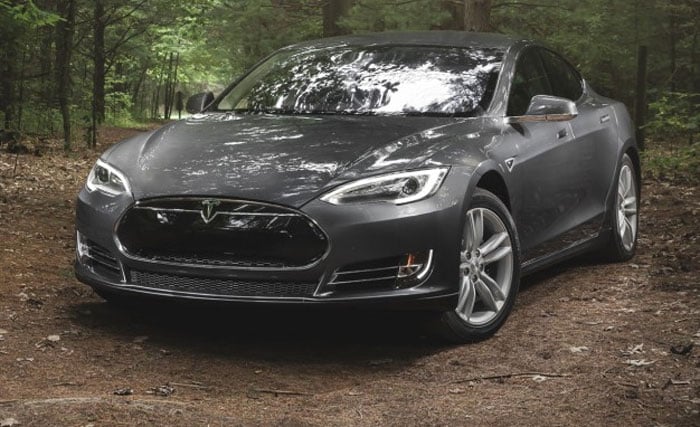 tesla-700