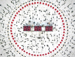 DIY Digital Clock Constructed From 1916 Individual Components