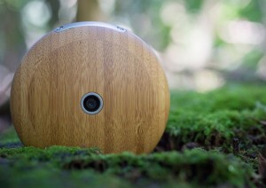 Runcible Wooden Circular Smartphone Runs Firefox OS