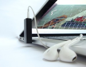 OnBlink-Ultra-Small-Portable-Amplifier-DAC
