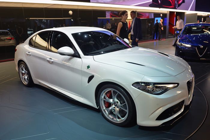 01-2017-alfa-romeo-giulia-frankfurt-1