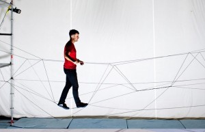 Drones Programmed To Build Rope Bridge