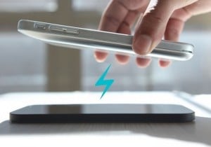 iPhone Wireless Battery Case