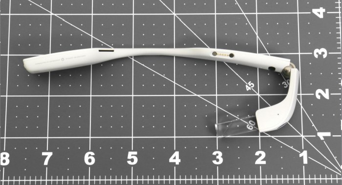 Google Glass Project Aura-2
