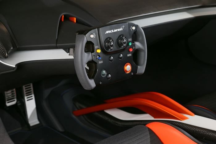 McLAREN 675LT2