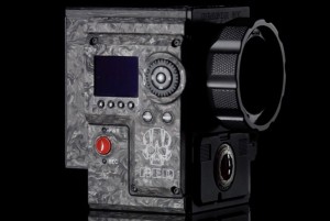 RED 8K WEAPON