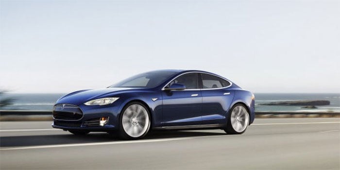 tesla-700