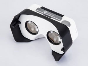 DSCVR Virtual Reality Headset