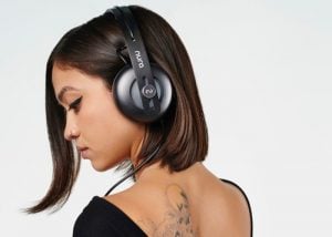 Nura Headphones Designed To Adapt To Your Individual Hearing