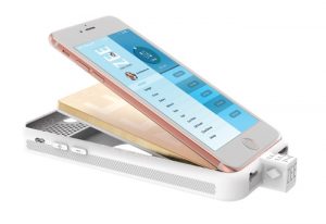ZEE Smartcase Designed To Make Your Smartphone Smarter