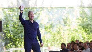 1 Billion iPhones