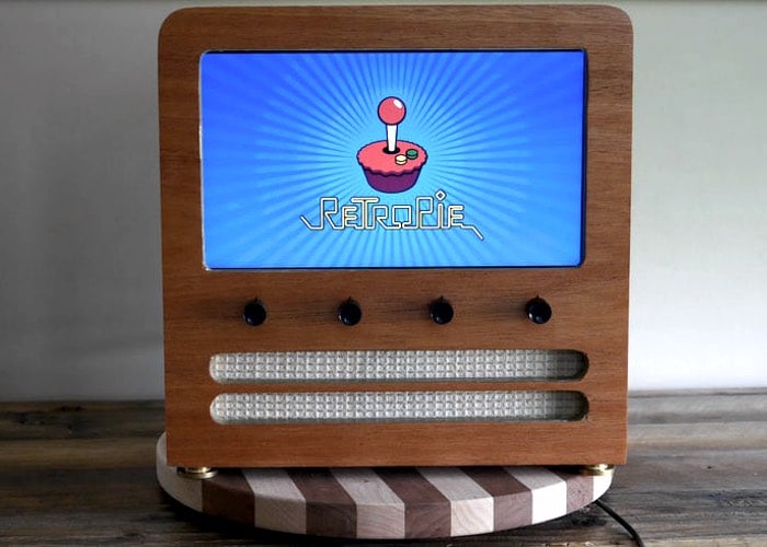 Awesome Wooden Retro Arcade Cabinet Powered By Raspberry Pi Video