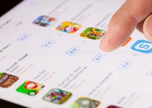 Apple Cleaning iOS App Store