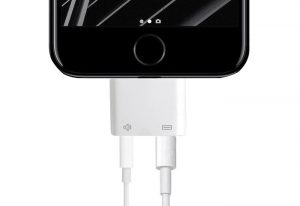 FORE iPhone 7 Jack And Charging Adapter