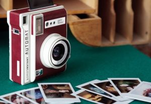 Instant Camera