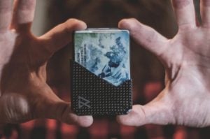 RAVEAN Minimalist GPS, RFID Blocking Wallet