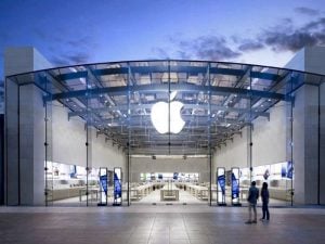 Apple Augmented Reality Glasses