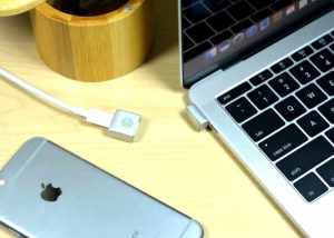 MagNeo MacBook Magnetic USB-C Adapter