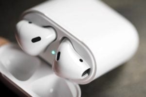 Apple AirPods
