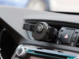 ARMOR-X One-Lock Air Vent Car Mount