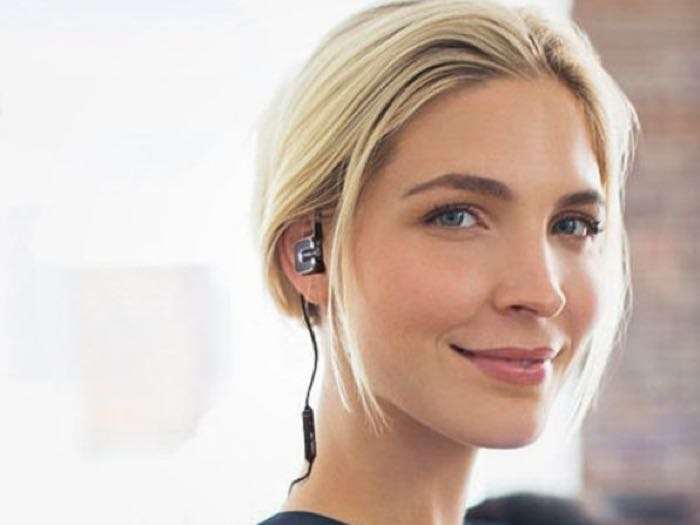 Treblab RF100 Magnetic HD Noise Cancelling Earphones