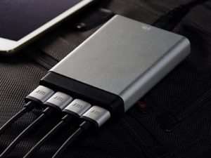Just Mobile AluCharge Ultra Slim 4-Port Rapid USB Charger