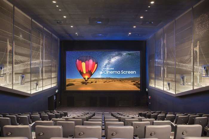 Samsung Cinema LED Display