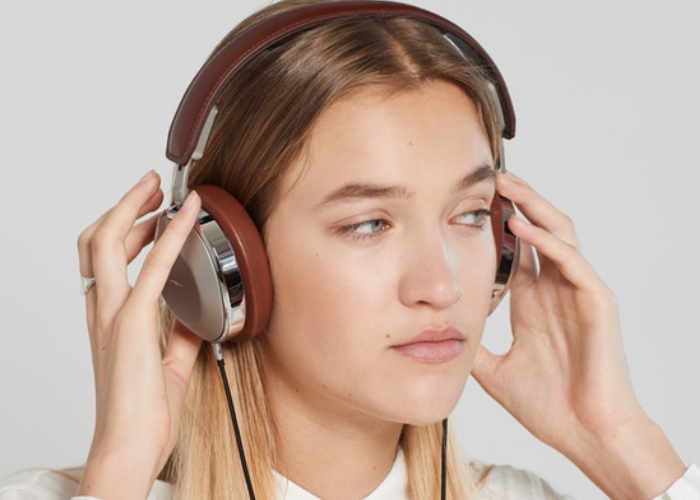 Shinola Canfield Over-Ear Headphones