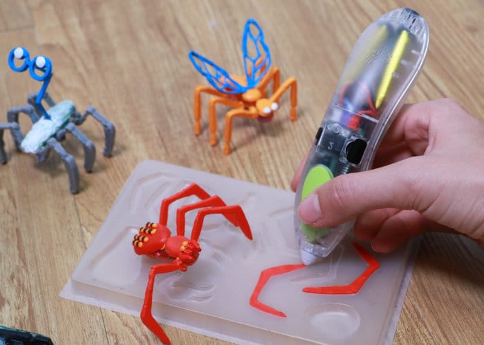 hexbug robotic creatures