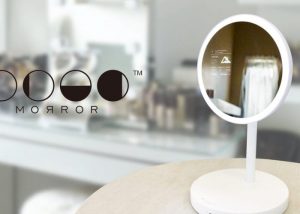 Morror Smart Mirror And Makeup Assistant