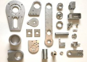 AR2 Aluminium 6 Axis Robot Arm Hits Kickstarter