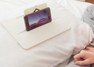 MYSA Pillow Smartphone And Tablet Stand
