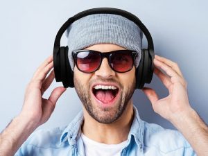 12 Stellar Headphones