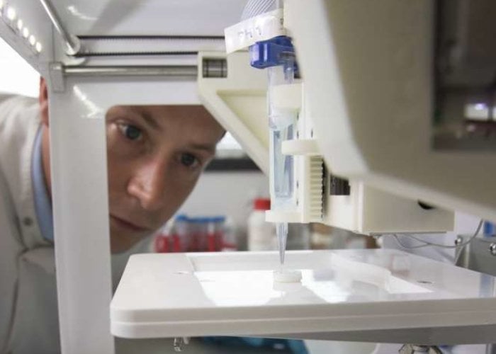 3D printed human cornea