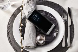 Android Oreo Lands On Samsung Galaxy S7