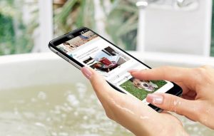 Sharp Aquos R2