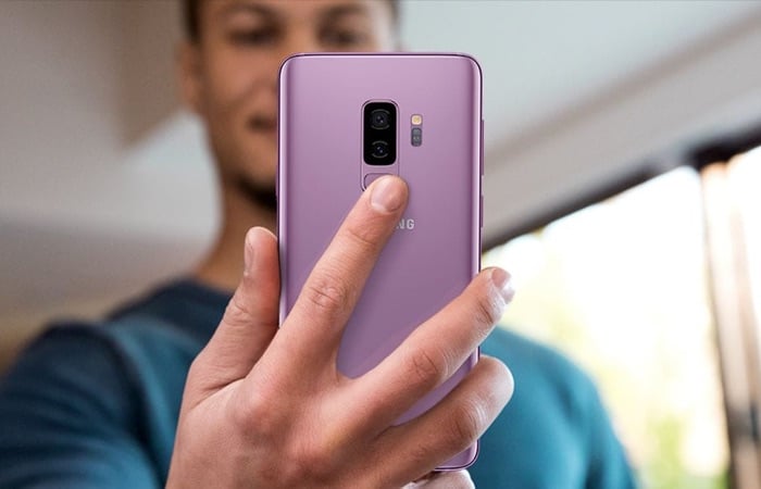 Samsung Galaxy S10 