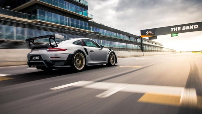 Porsche 911 GT2 RS 