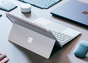 Microsoft Surface Go