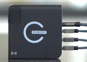 E-FUSION wireless and wired connection pocket battery pack