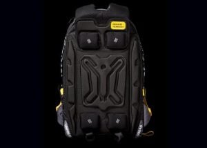 EUME Backpack With Built-in Back Massager