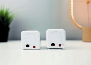 PowerCubePower socket wireless booster