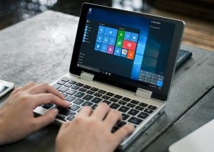 mini Windows 10 laptop