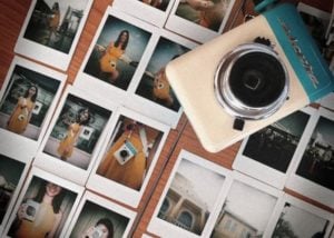 Escura hand powered instant camera