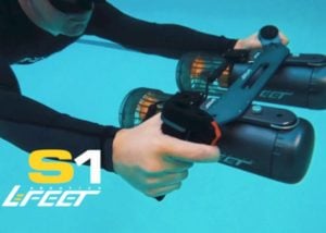 LeFeet S1 compact powerful underwater sea scooter