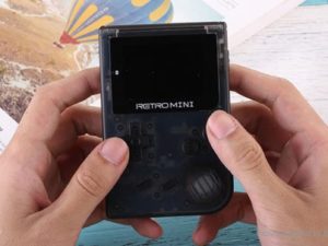 RetroMini with 900 Games